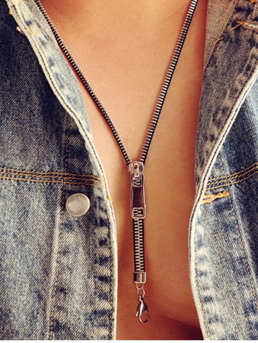Silver Zipper Pendant Necklace